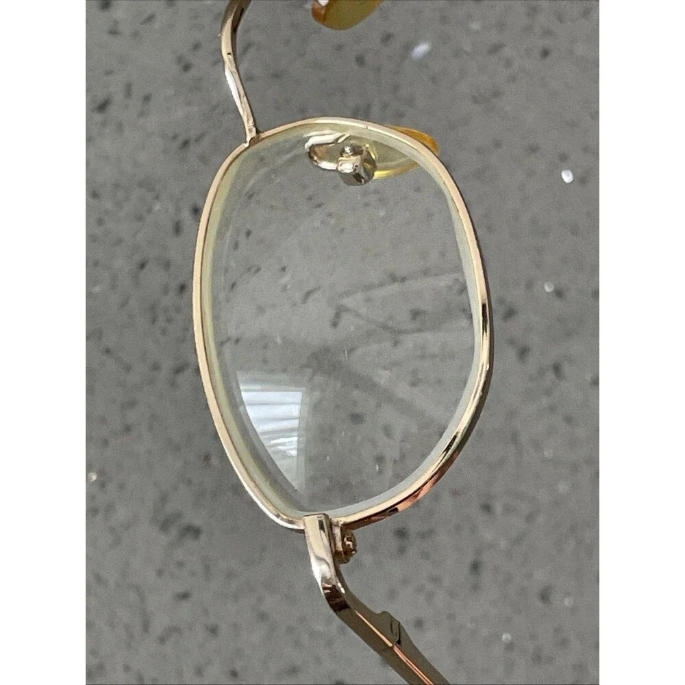 Boulevard Boutique this frames